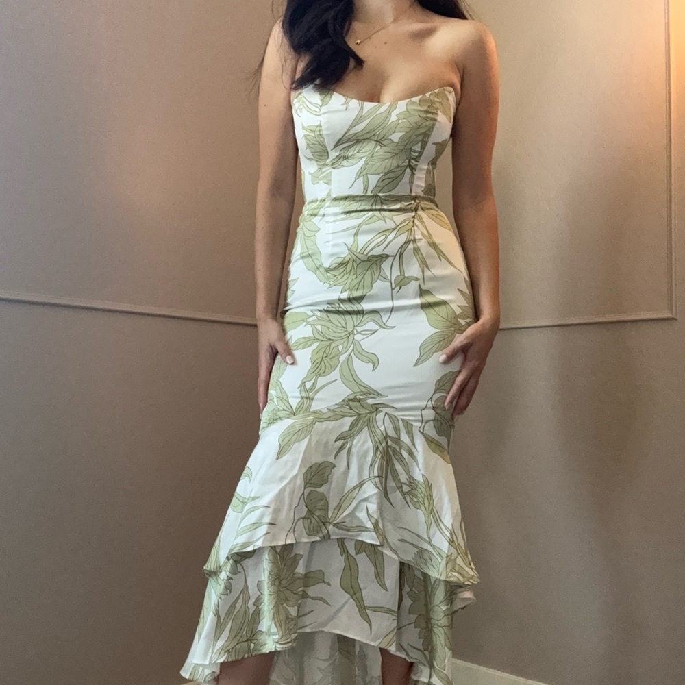 NWT CeCe Green Strapless Floral Dress